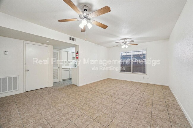 Photo - 3006 Falk Ct