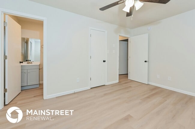 Photo - 5622 Burbury Ln NW