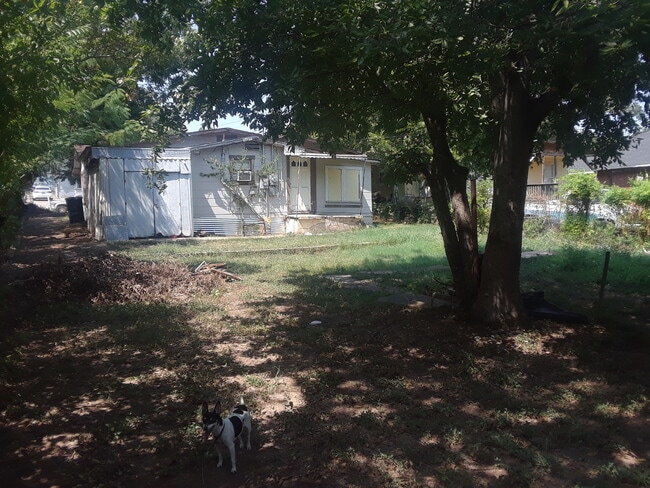 Photo - 2312 Ross Ave