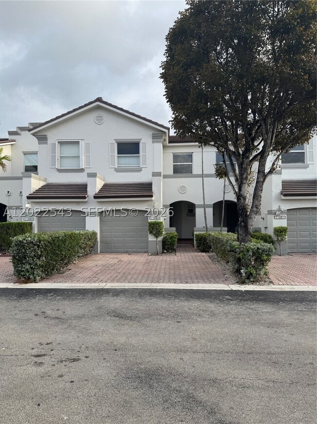 Building Photo - 11285 NW 42nd Terrace