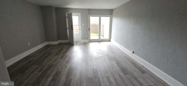 Photo - 4312 Forest Ln Unidad A-5