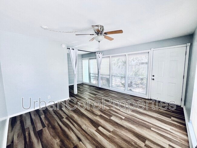 Photo - 311 24th Ave N Unit A