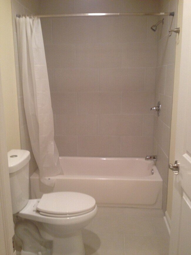 Photo - 415 N 41st St Unit 1