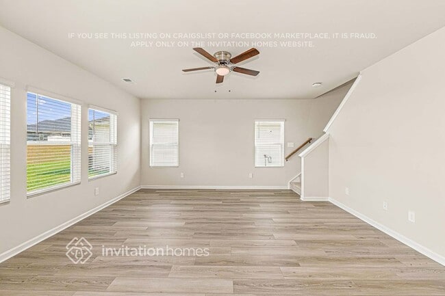 35 Thistle Patch Pl