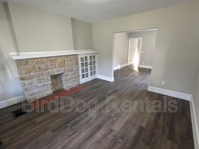 Photo - 2735 Sutton Ave