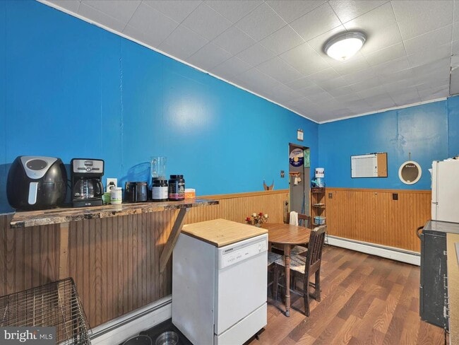 Photo - 211 Lincoln Ave