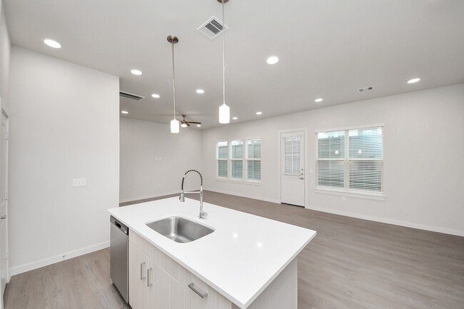 Photo - 22022 Ferguson Mdw Ln