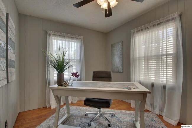 Photo - 2112 Adams St