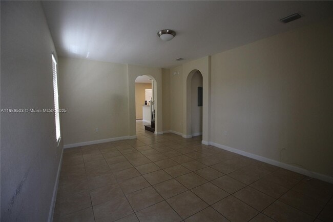 Photo - 9205 SW 170th Pl