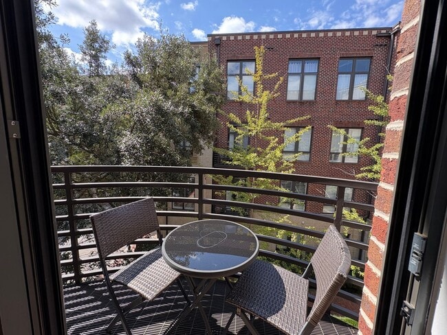 Photo - 1 Bedroom 1 Bath Condo Downtown Greenville...