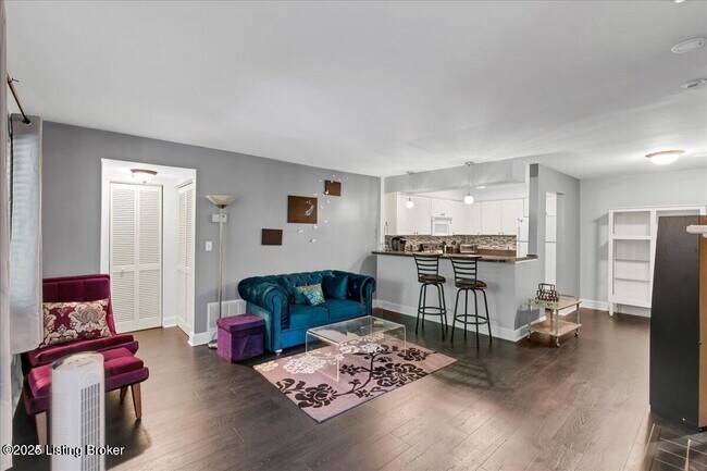 Photo - 44 Lake Ave Unidad 44