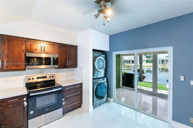 Photo - 16793 Hemingway Dr Townhome