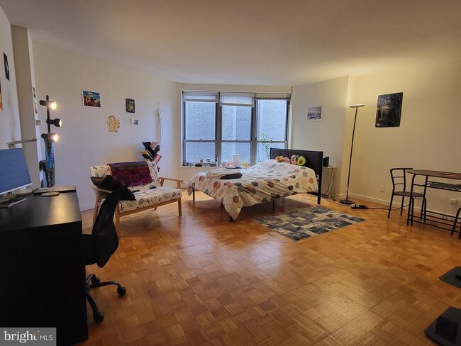 Photo - 224-30 W Rittenhouse Square Unit 2603