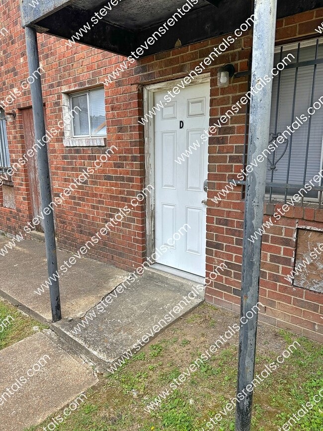 Photo - 2830 Georgia Ave