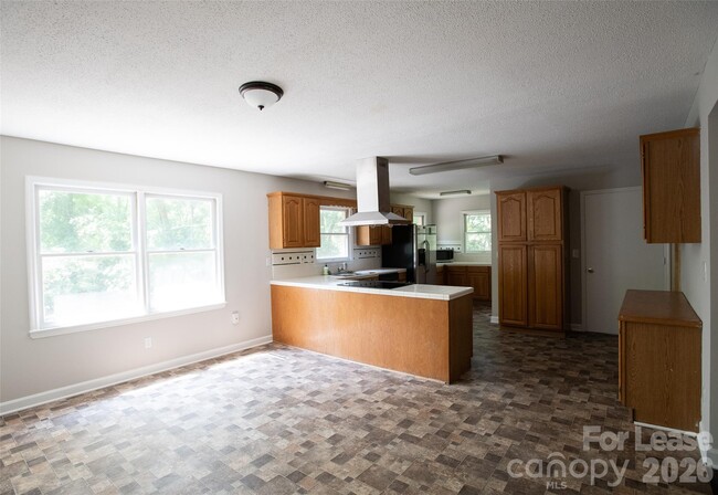 Photo - 9100 Nash Ave