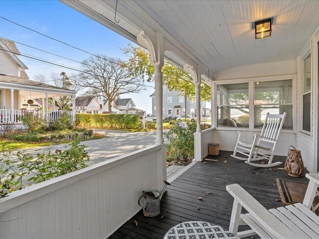 Photo - 51 9th Ave
