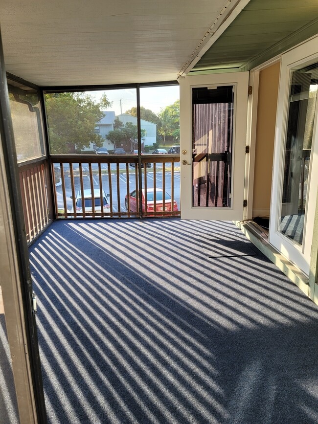 Photo - 18 Crossings Cir Unit F