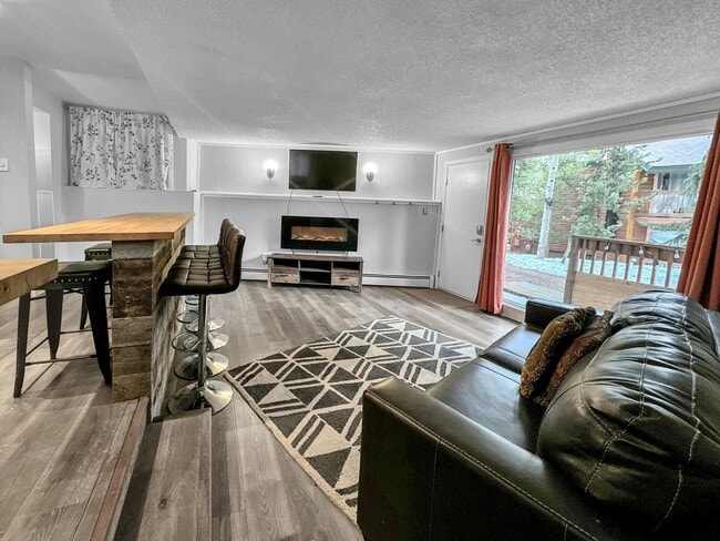 Photo - 2 Bedroom, 1 Bath on Peak 8! Updated unit, ground floor, great location!  Heat included!