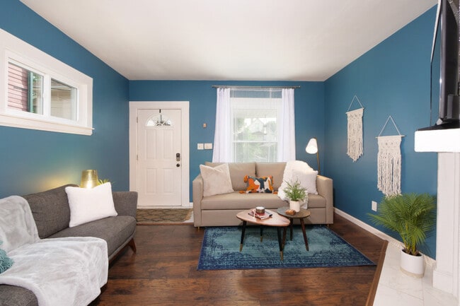 Photo - 2156 W 34th Pl Unidad ID1061031P