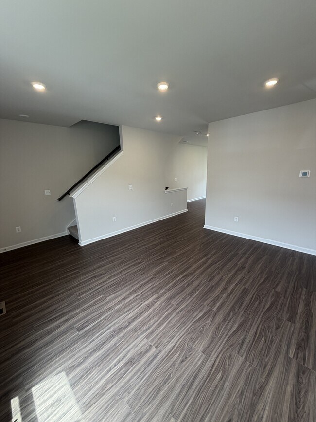 18 Ironwood Ct
