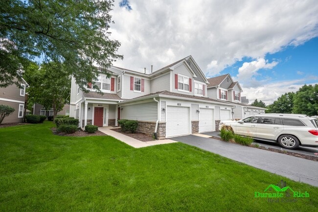Building Photo - 831 Genesee Dr