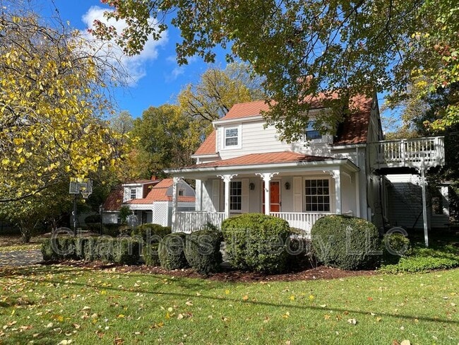 Building Photo - 10130 Blake Ln