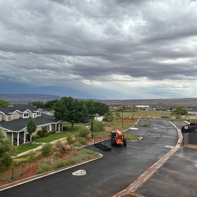 179 Rock Canyon St Unit H304