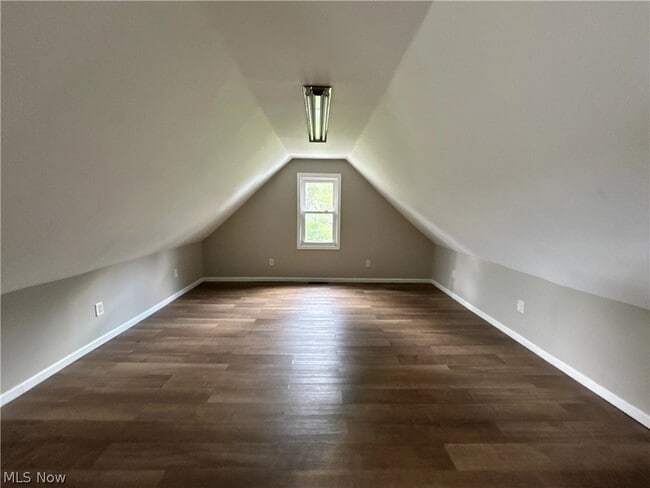 Photo - 2370 W 23rd St