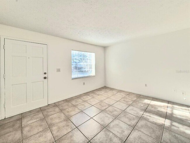 Photo - 1702 E Mulberry Dr