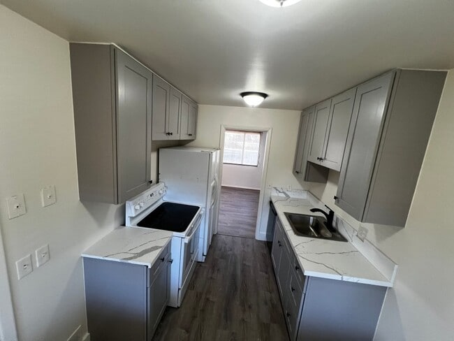 Photo - 2070 E Murray Holladay Rd Unit 1