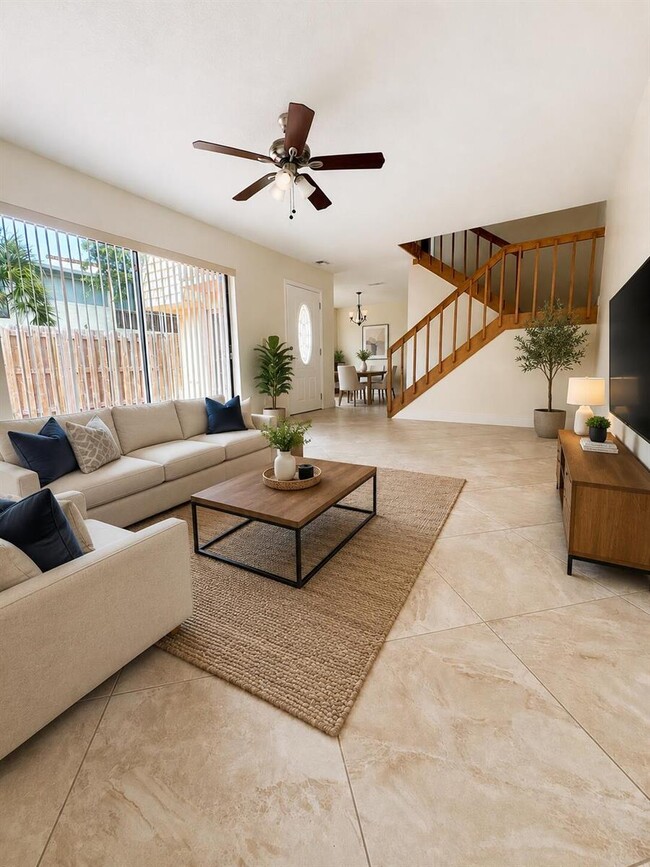 Photo - 168 Lake Arbor Dr