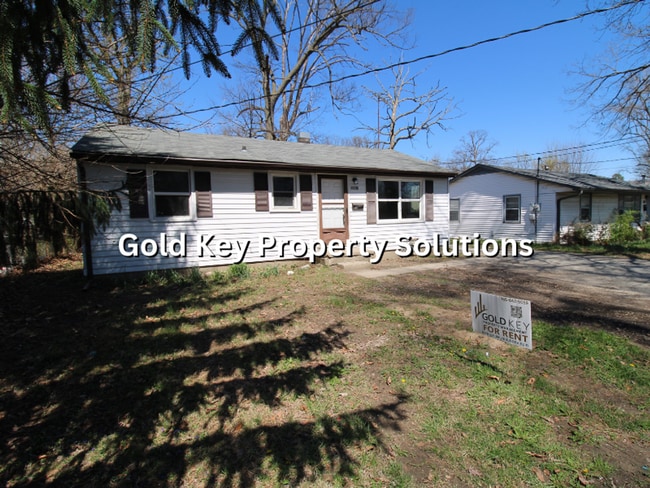 Photo - Eastside 3 BR 1 BA House with Garage and Central Air (SECTION 8 APPROVED)