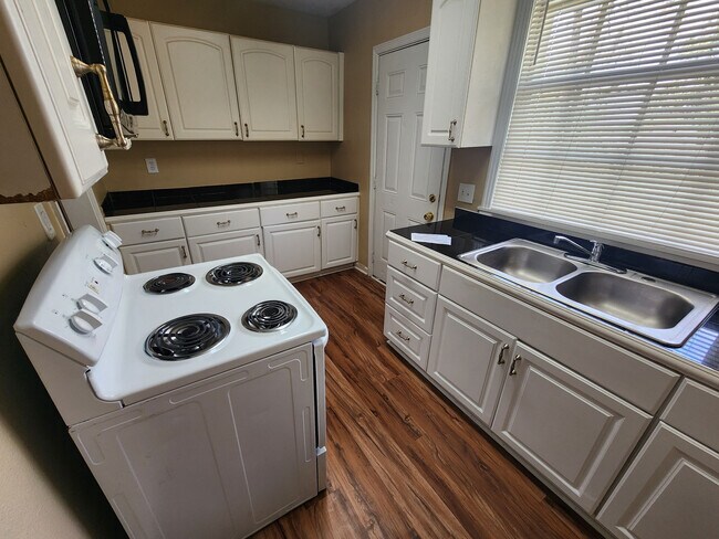 Photo - 3163 4th St Cir