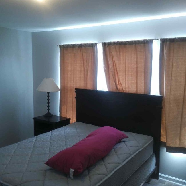 Photo - 236 Warren St