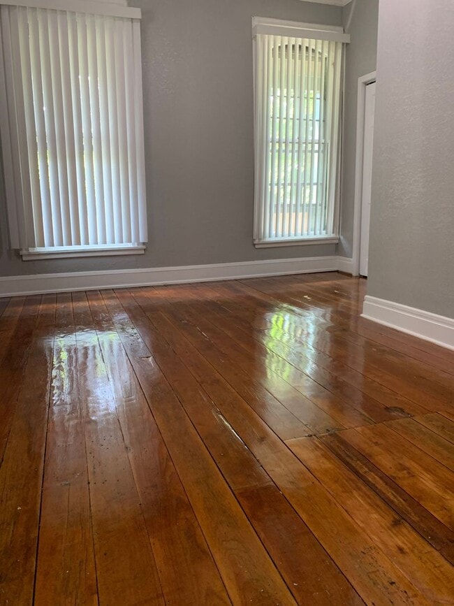 Photo - 1021 Hudson Rd Unit #1