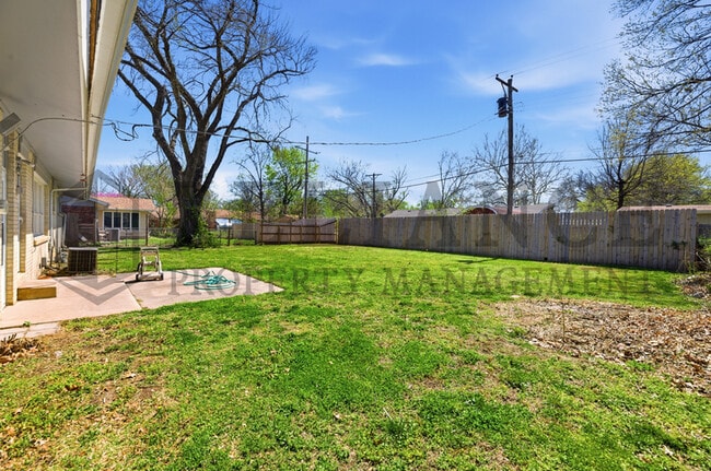 Photo - 9711 W Birch Ln