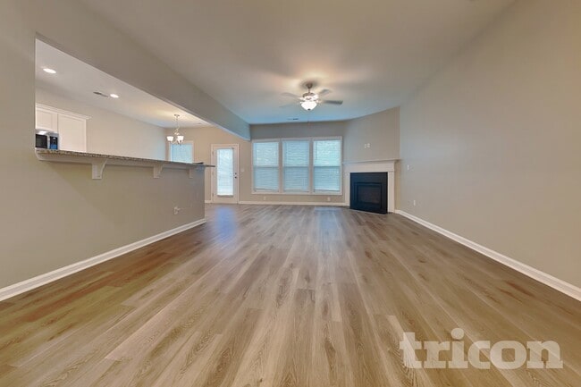 Photo - 3440 Baylor Cir