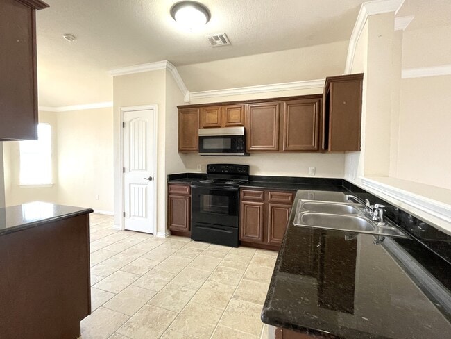 Photo - 4811 Mill Creek Dr