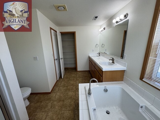 Photo - Amazing 3 bedroom home with office