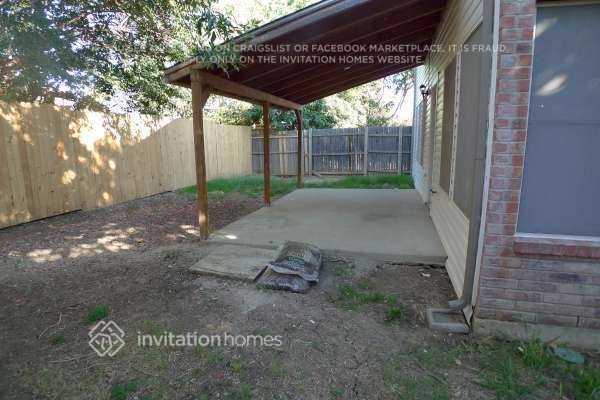 Photo - 2040 Cardinal Ln