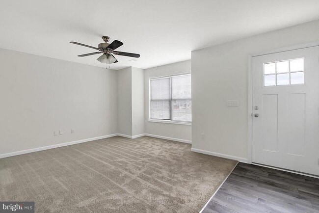 Building Photo - 130 Beechwood Wy
