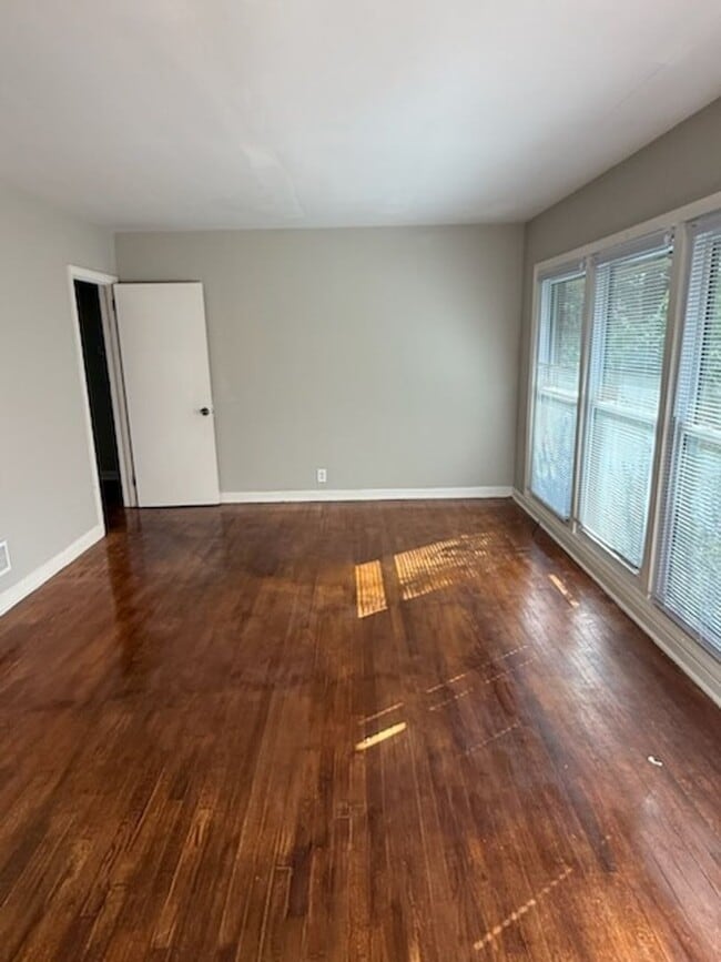 Photo - 246 Robert E Lee Dr