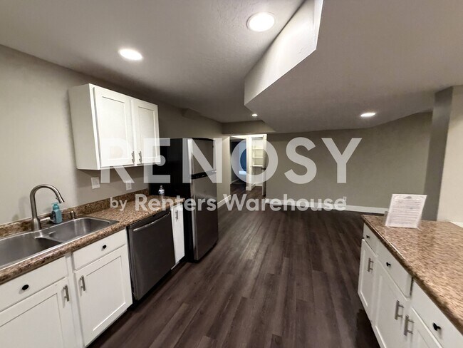 3891 E Cunninghill Dr