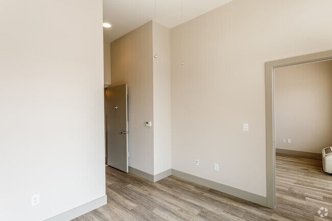 1BR, 1BA - A6