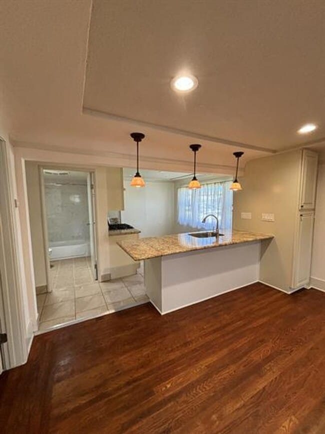 Photo - Nice Updated Home for Rent Unit Main House