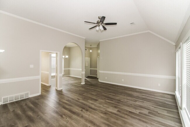 632 Shelley Renee Ln