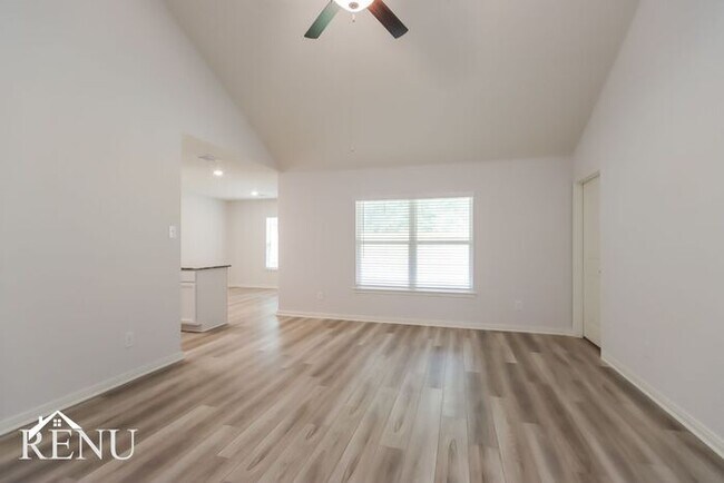 Photo - 10478 Sweetwater Creek Dr