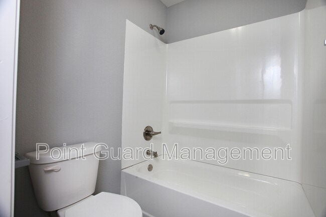 Photo - 534 N Dunsworth Ave