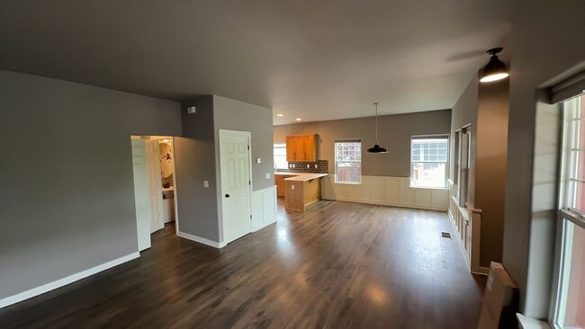 Photo - 2728 NE Black Oak Pl