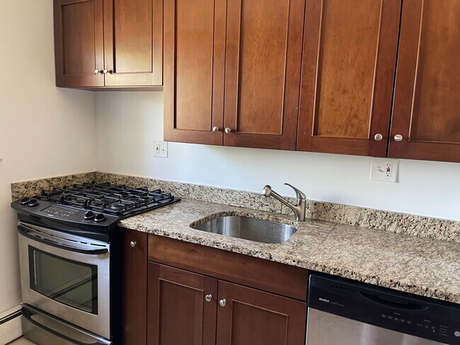 Columbia Pike Apartments